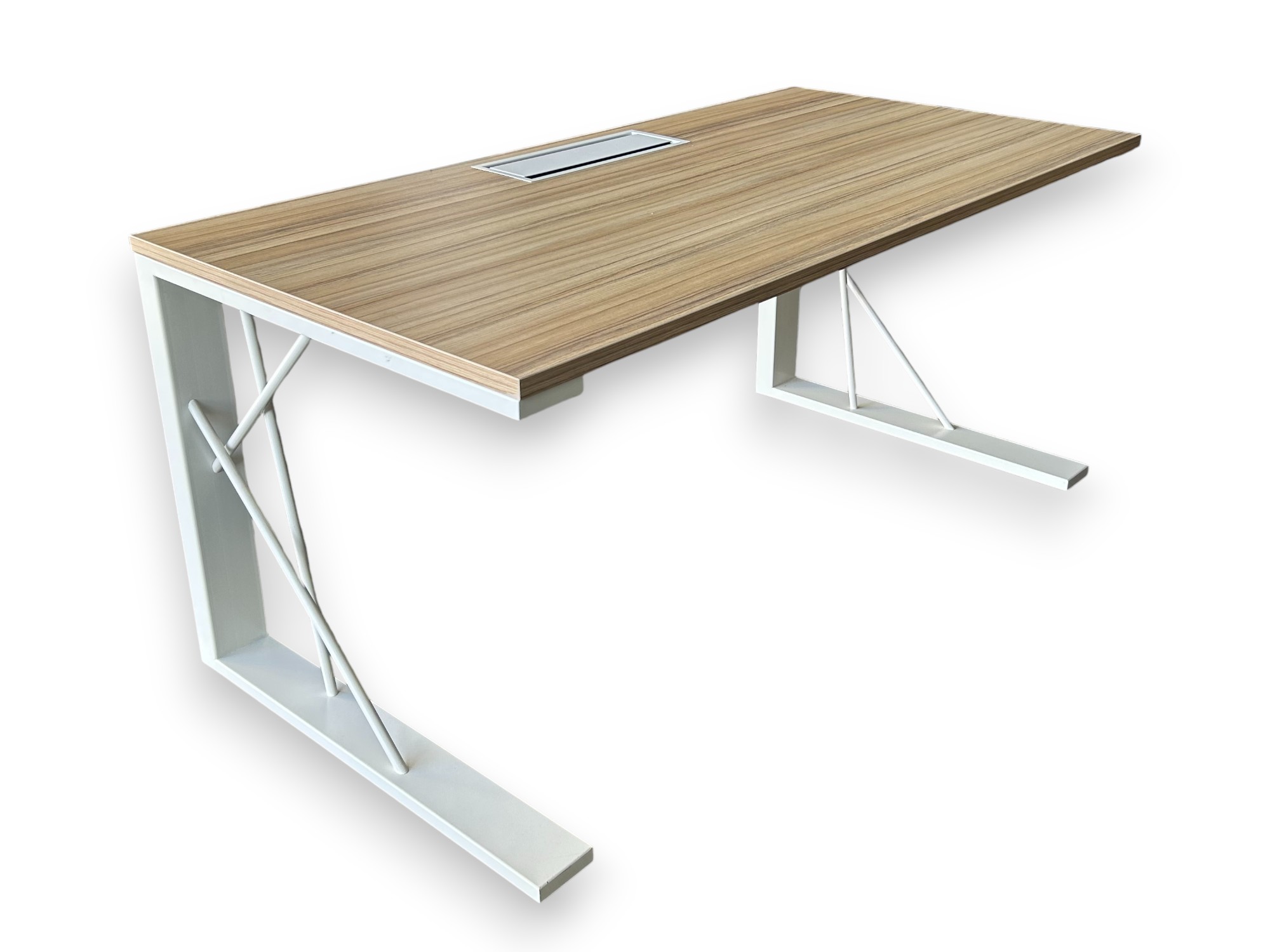 bureau design melamine zebrano piedsl métal blanc avec trappe l1600xp800mm occasion par ocaburo mobiliers neufs et occasions magasins de nantes et saint-herblain et tours (1)