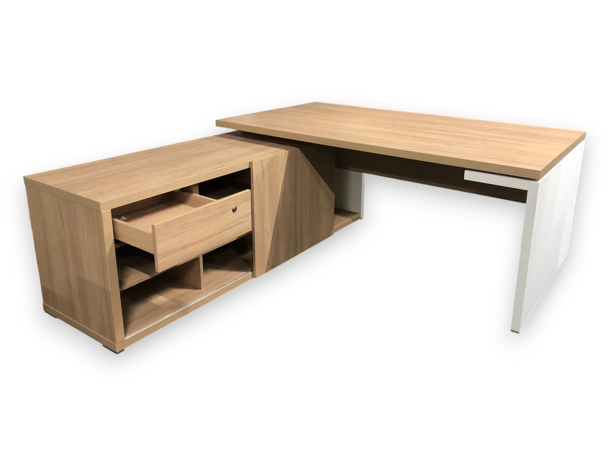 bureau direction Mito de chez MDD occasion par ocaburo mobiliers neufs et occasions magasins de nantes et saint-herblain et chambray-les-tours (2)