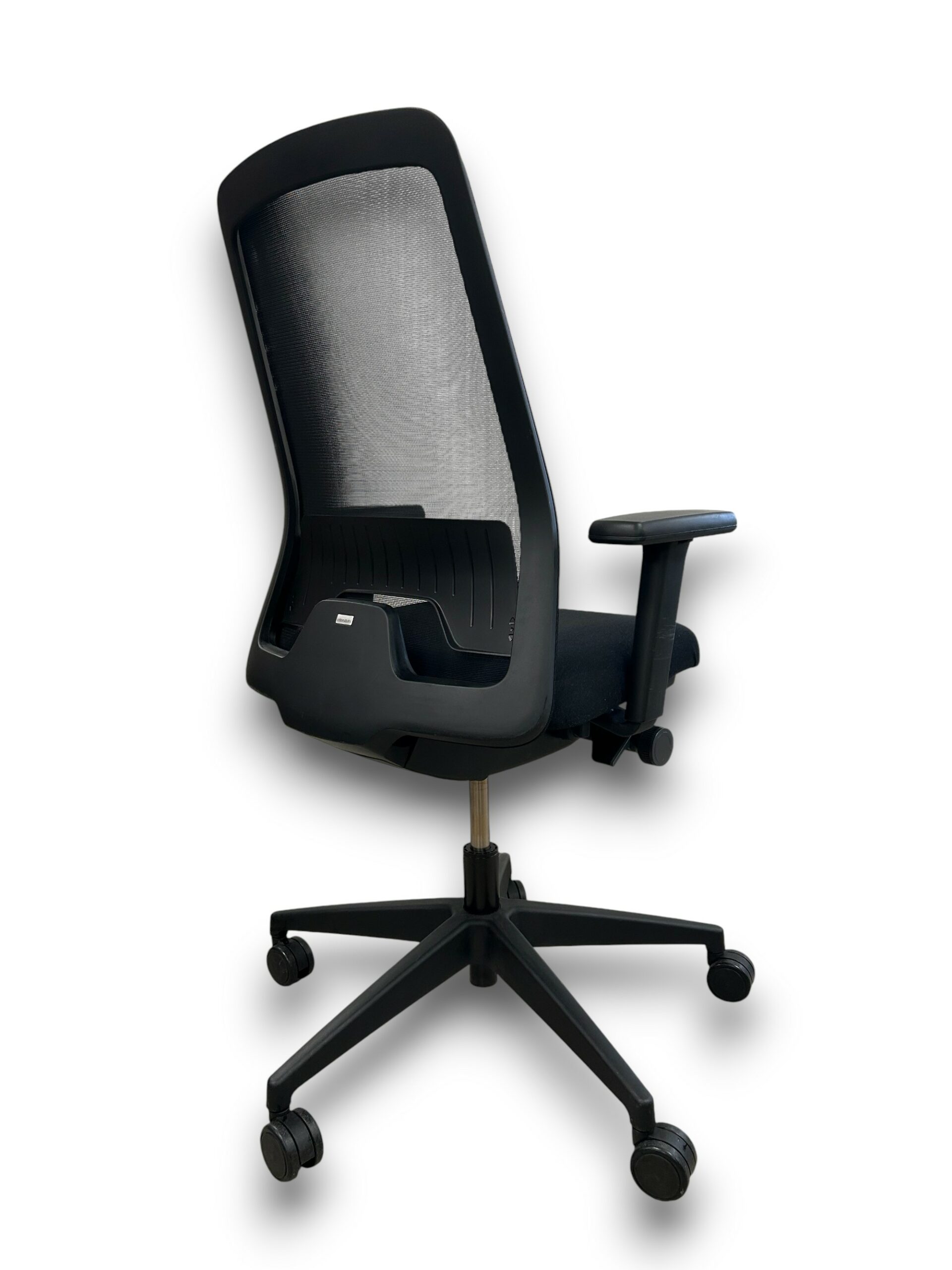 fauteuil interstuhl every EV211 occasion par ocaburo mobiliers neufs et occasions magasins de nantes et saint-herblain et chambray-lés-tours (1)