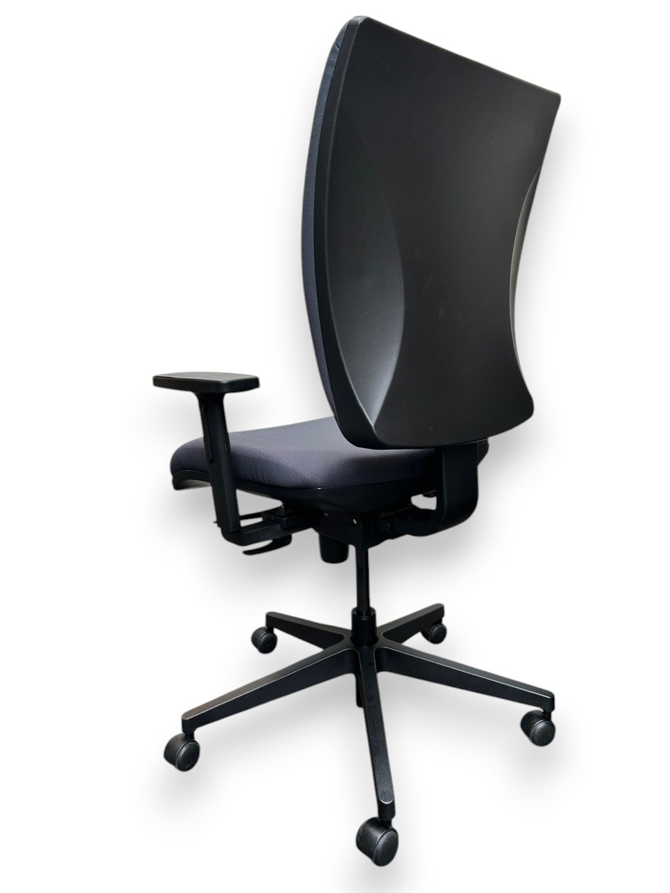 mobiliers occasions par ocaburo mobiliers neufs et occasions magasins de nantes et saint-herblain et chambray les tours (12)