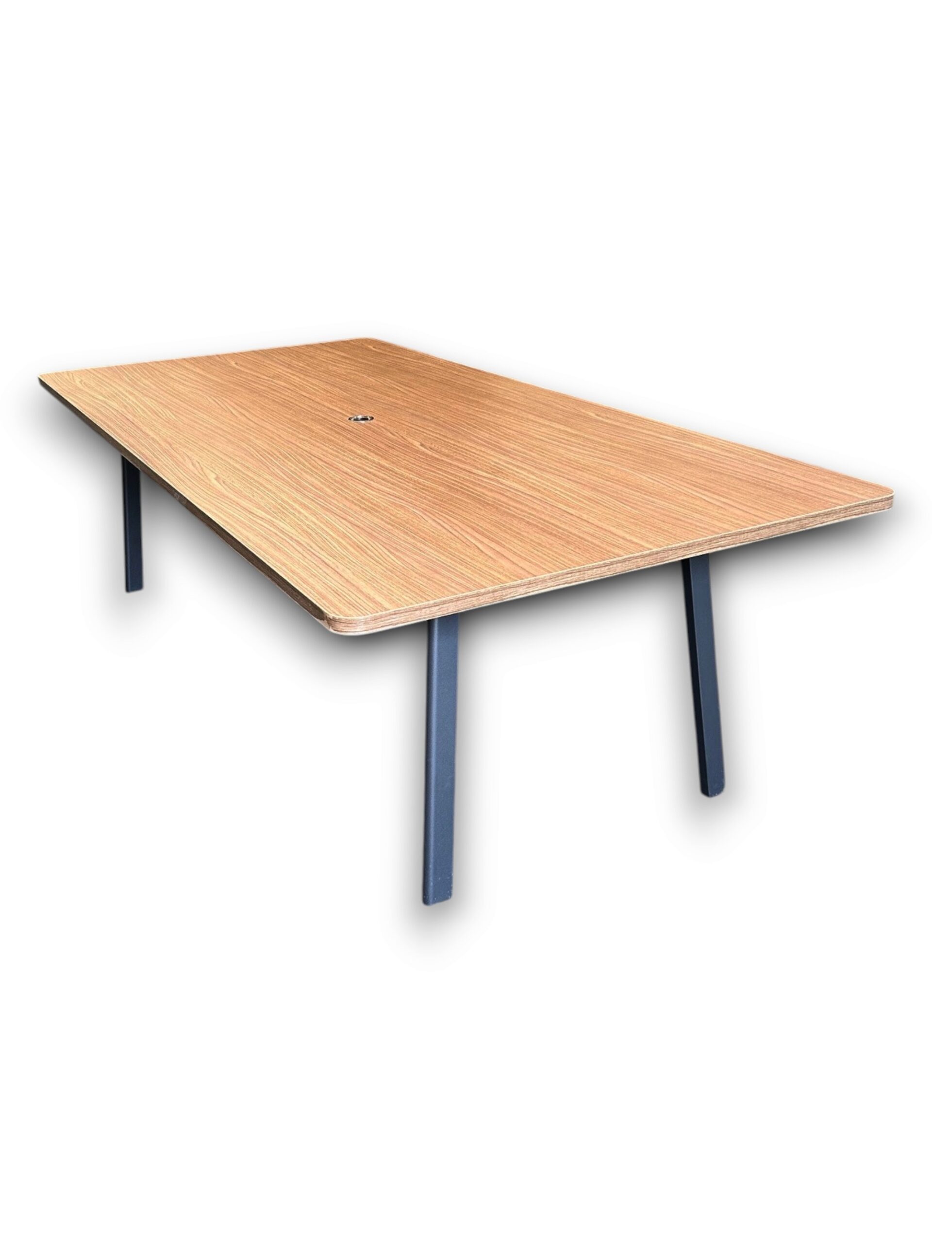 table de réunion forma 5 modèle m10 occasion par ocaburo mobiliers neufs et occasion magasins de nantes et saint-herblain (2)