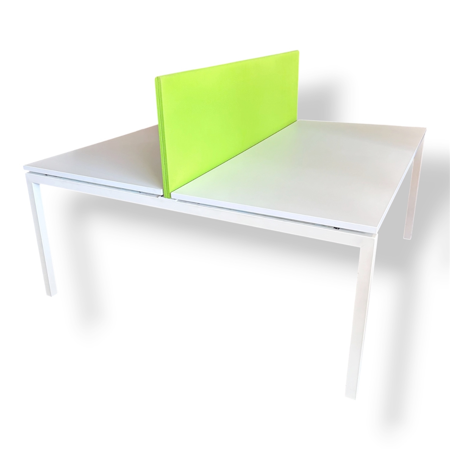 bench actiu à prix très attracif occasion l1600xp1600mm avec séparateur par ocaburo mobiliers neuf et occasion magasins de nantes et saint-herblain et chambray-les-tours (1)