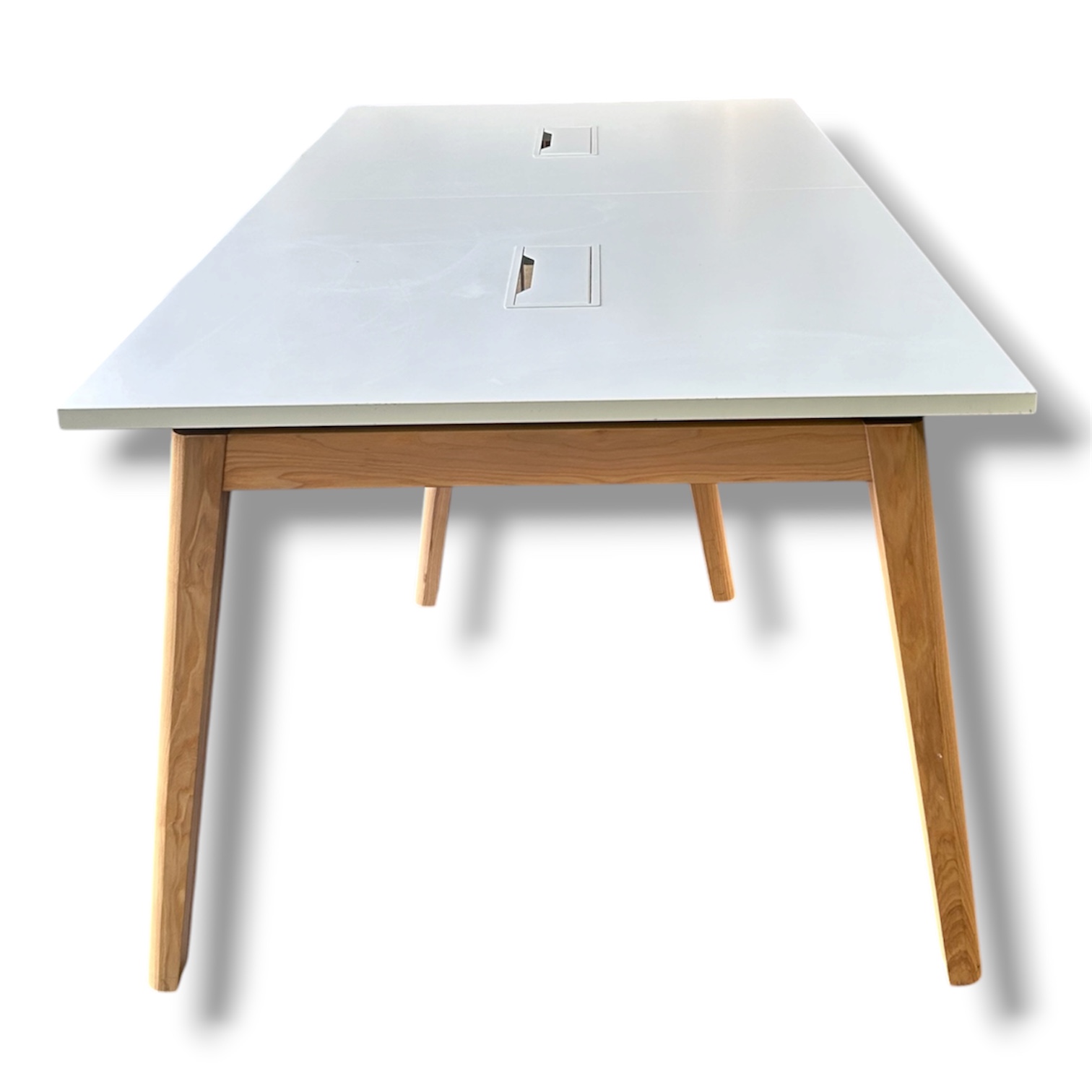 table de reunion occasion par ocaburo mobiliers neufs et occasions magasins de nantes et saint-herblain et chambray-les-tours (1)